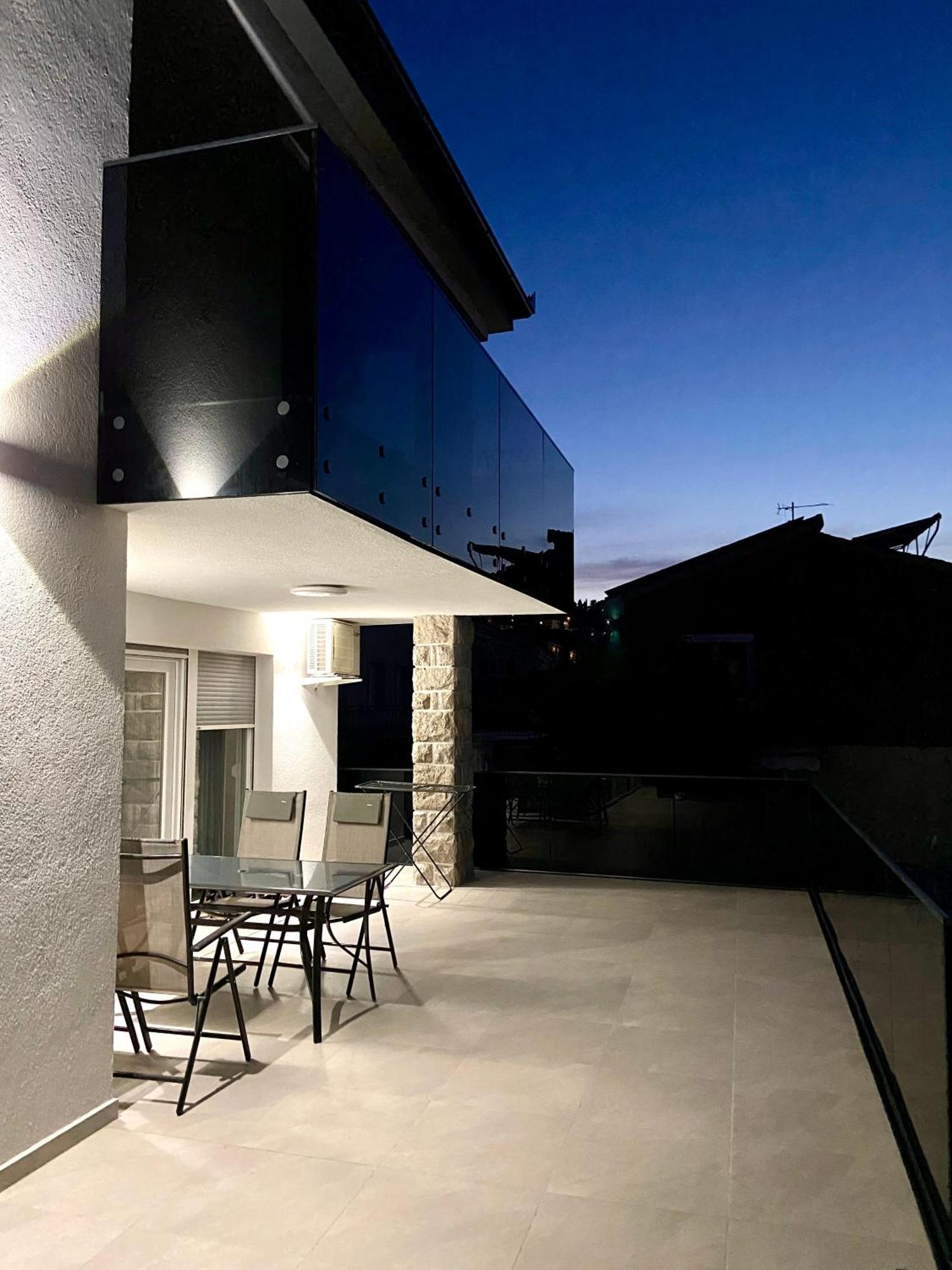 Seaview Villa 科佩尔 外观 照片