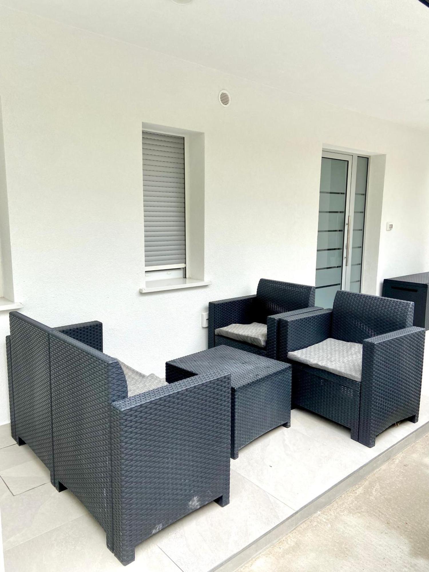 Seaview Villa 科佩尔 外观 照片