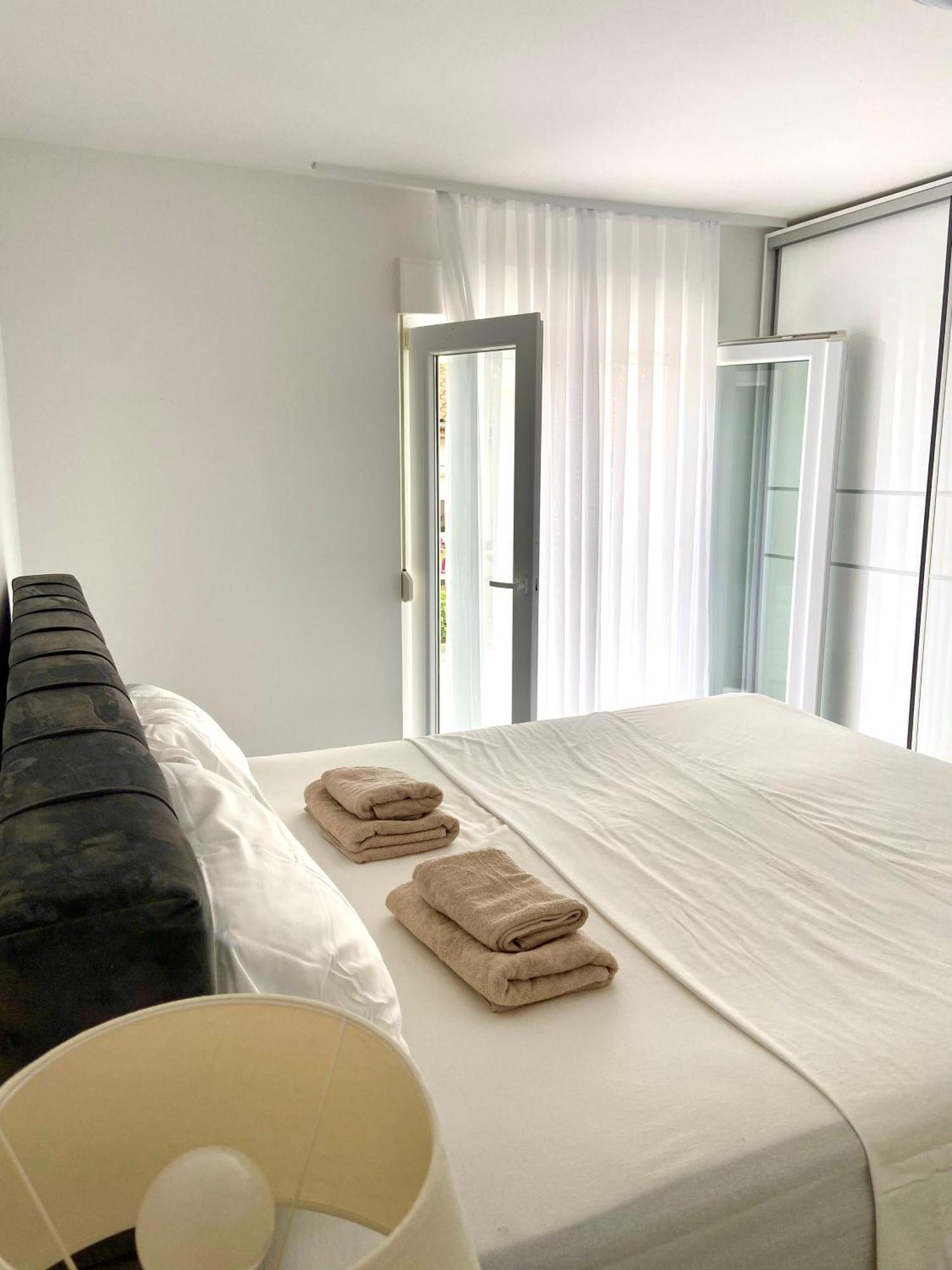 Seaview Villa 科佩尔 外观 照片