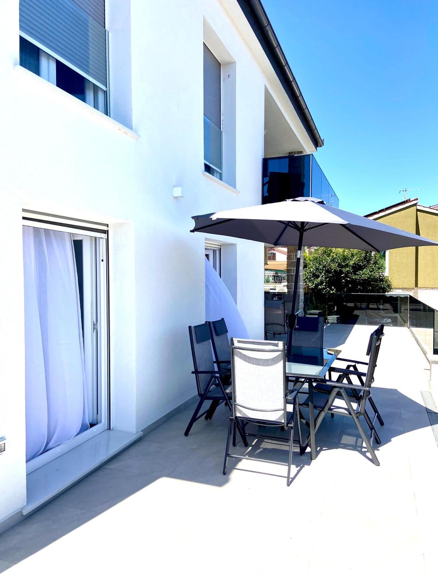 Seaview Villa 科佩尔 外观 照片
